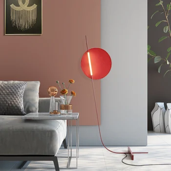Severská červená LED Poschodí Lampa Obývacia Moderný Minimalistický Izba Domov Tvorivé Dekor Stojace Lampy, Spálňa, nočné lampy, Svietidlá